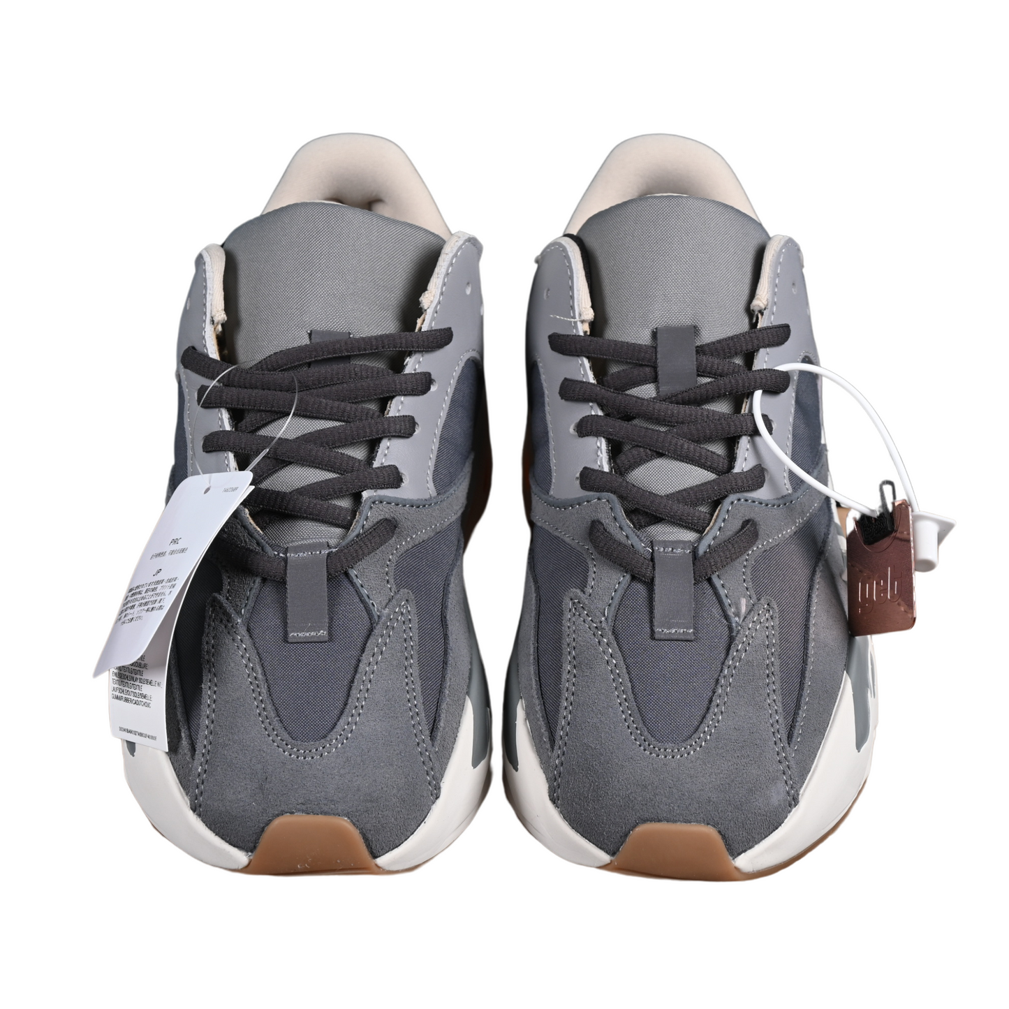 Adidas Yezzy 700 Magnet